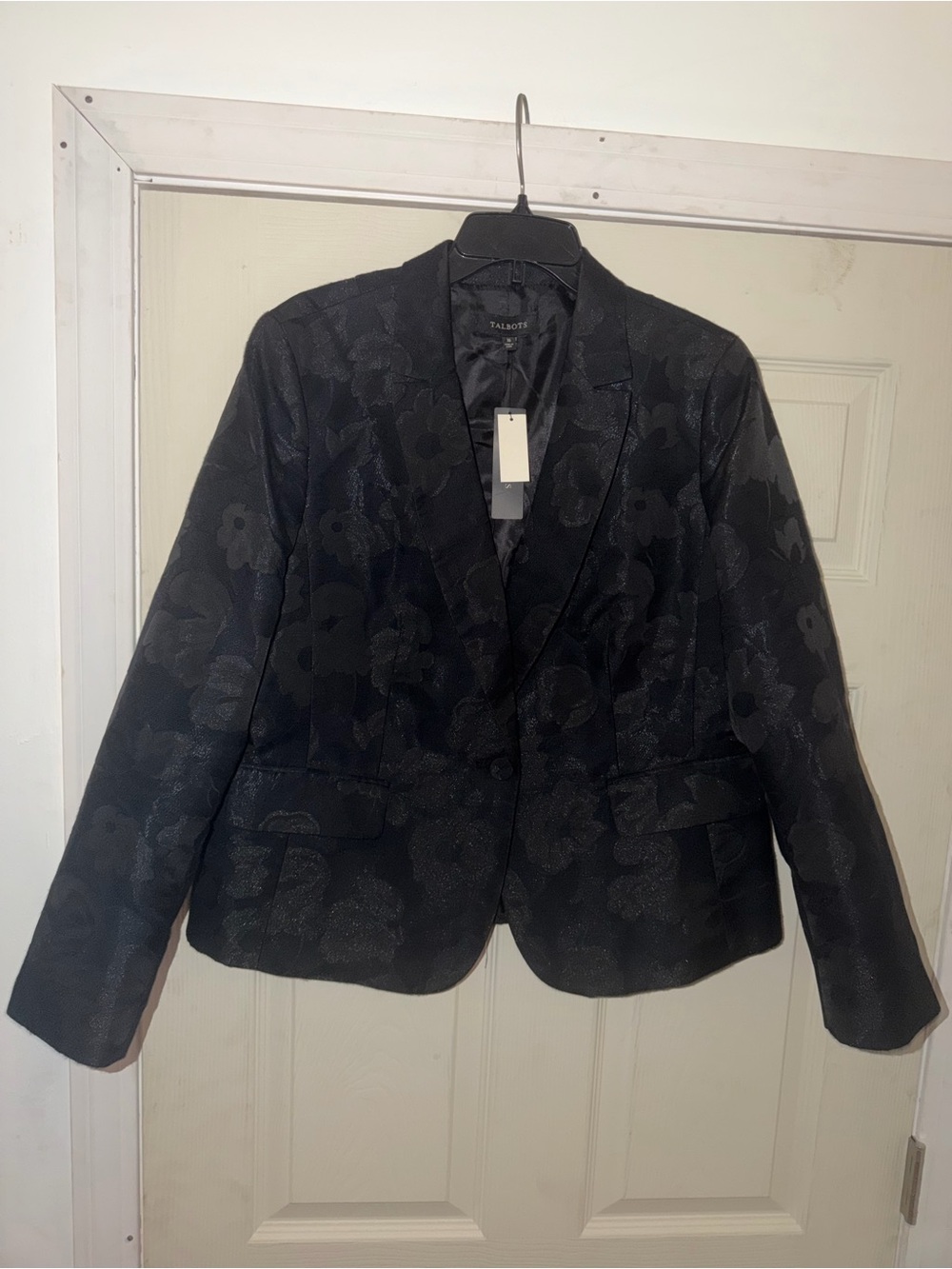 Talbots Black Floral Jacquard Blazer